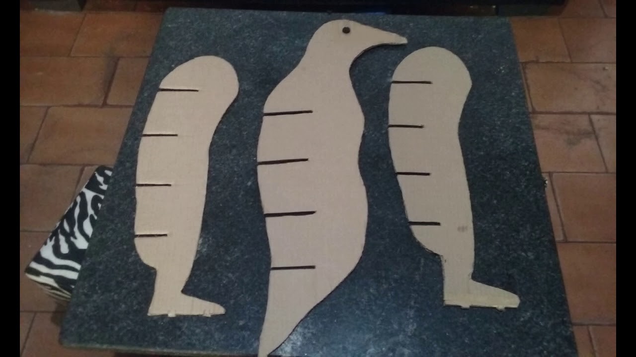 Artesanato com papelão,  Estante pinguim   ou em MDF + molde