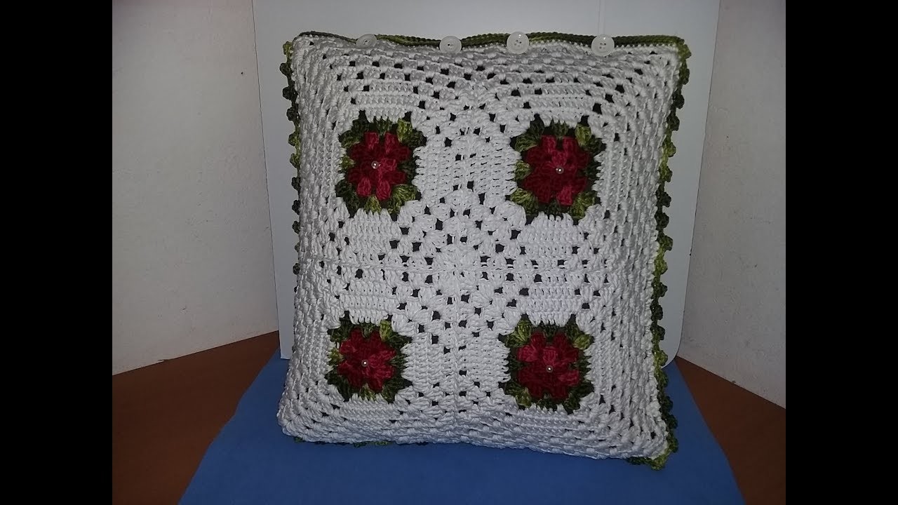 Capa de Almofada de squares floral 2.2 #aldacilenecrochê