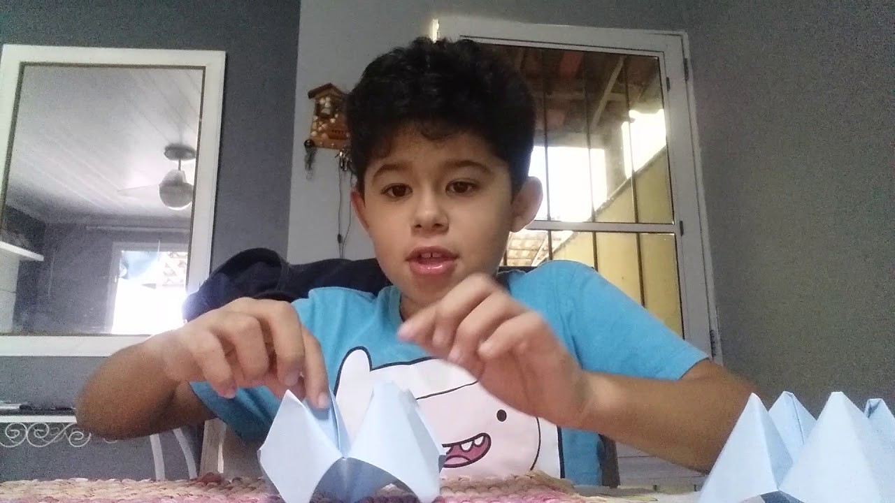 Como fazer um origami da sorte(tutorial)