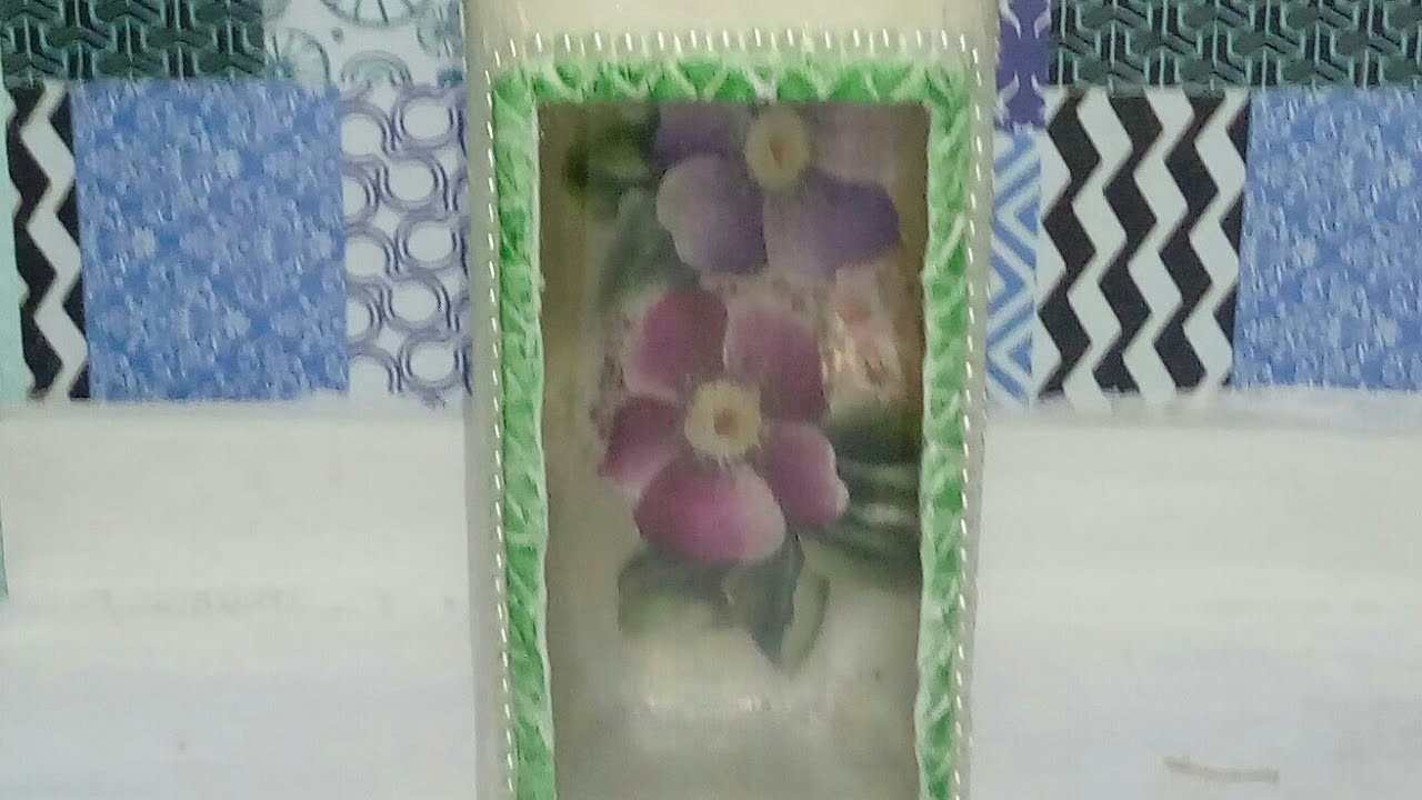 Garrafa com decoupage ao reverso +testura stencil