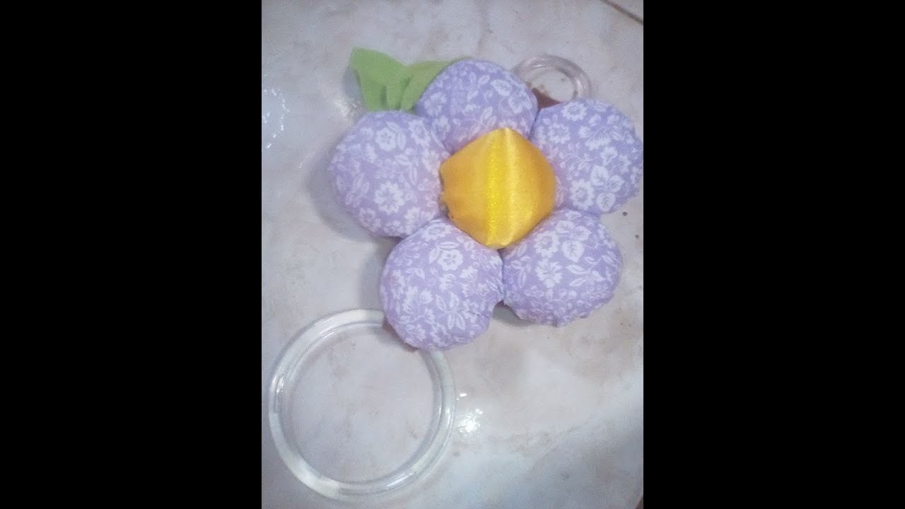 Como fazer porta toalha de flor