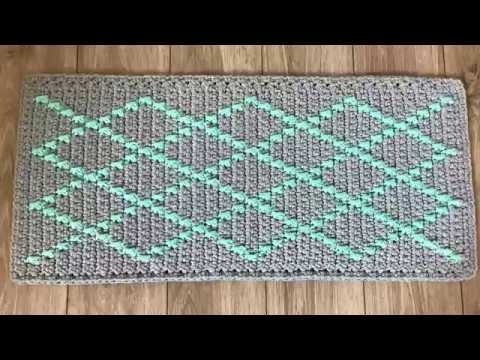 Tapete Losango Spesso com a Técnica do Fio Conduzido em crochê - por Marcelo Nunes
