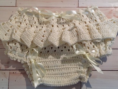 Calcinha de crochê tam 3-6 meses (conjunto do vestido)