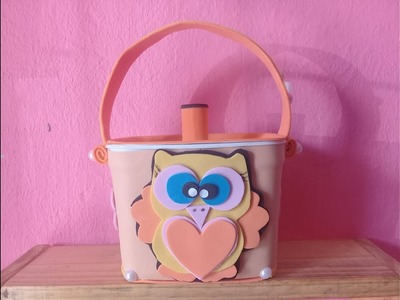 Reutilizado potes de margarina