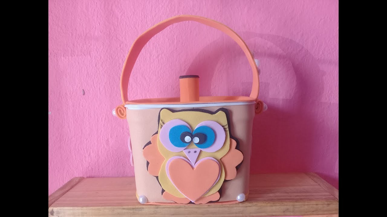 Reutilizado potes de margarina