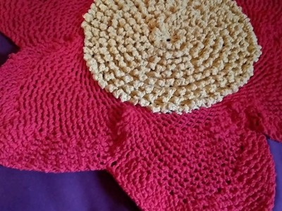 Tapete de crochê em forma de flor
