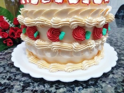 Decoração de bolo com bico pétala, pitanga, 4 B e bico folha!!