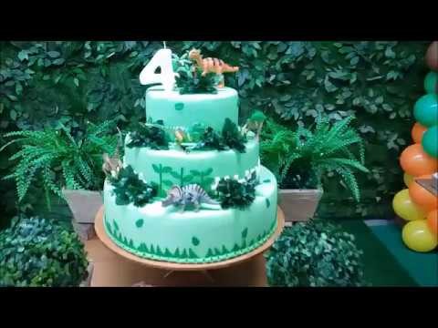 Decoração para festa de aniversário infantil tema Dinossauros