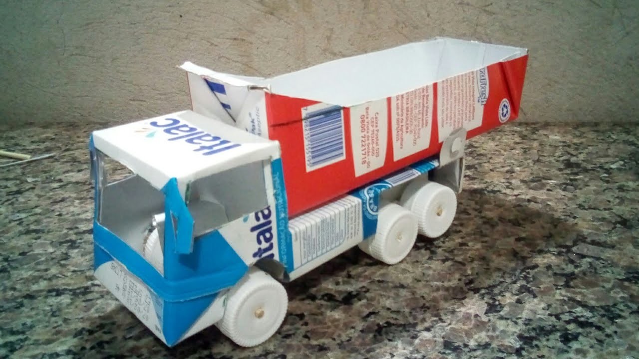 Caminhão de caixa de leite 2