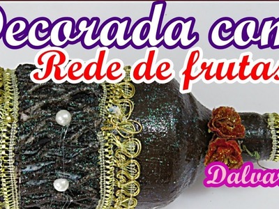 Garrafa decorada com tela de frutas