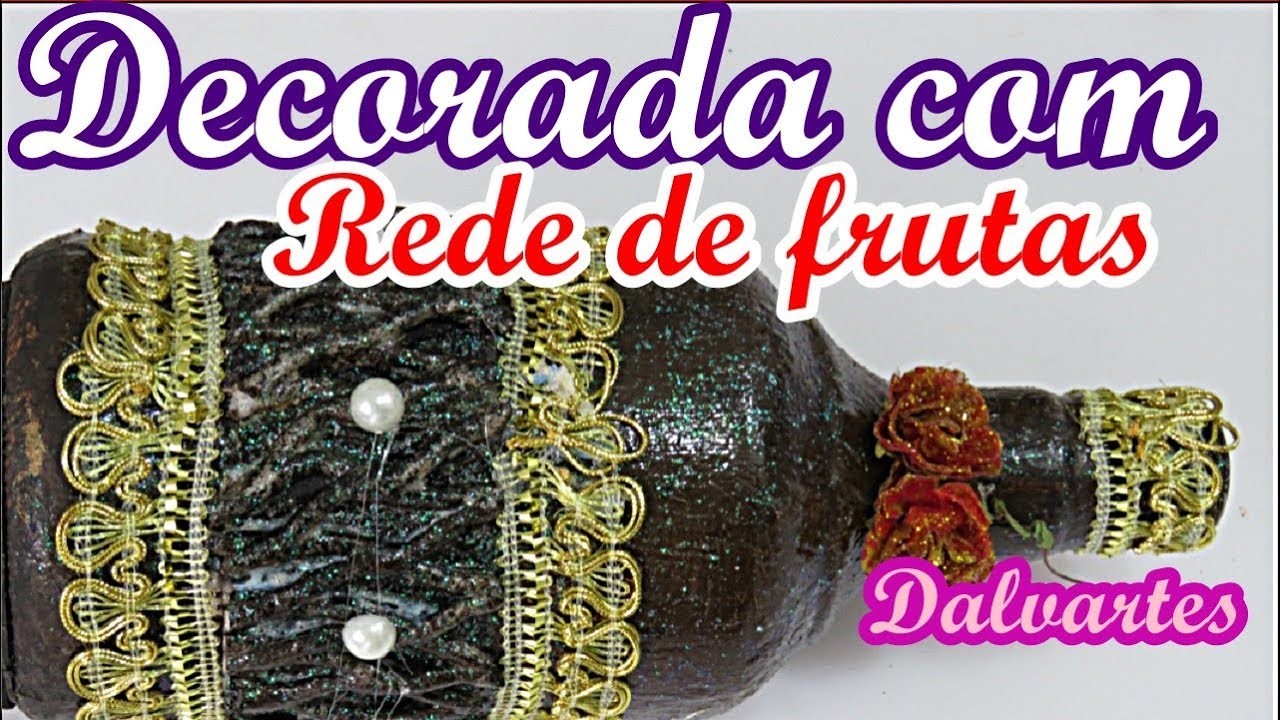 Garrafa decorada com tela de frutas