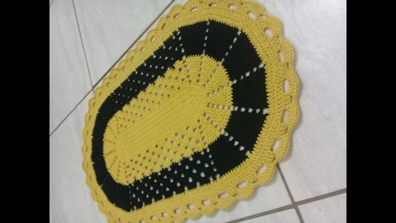 #TapeteEconomico - "Amarelo e preto" - #ByPatyKelyCrochê