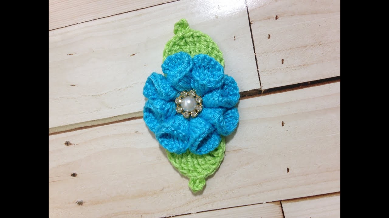 Flor de crochê para aplicação em peças diversas passo a passo