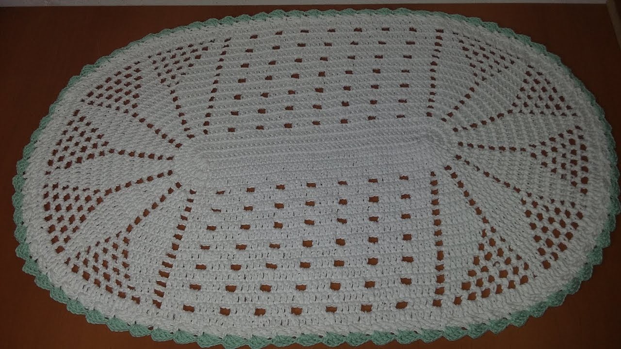 Tapete Oval Simples#ALDACILENECROCHÊ