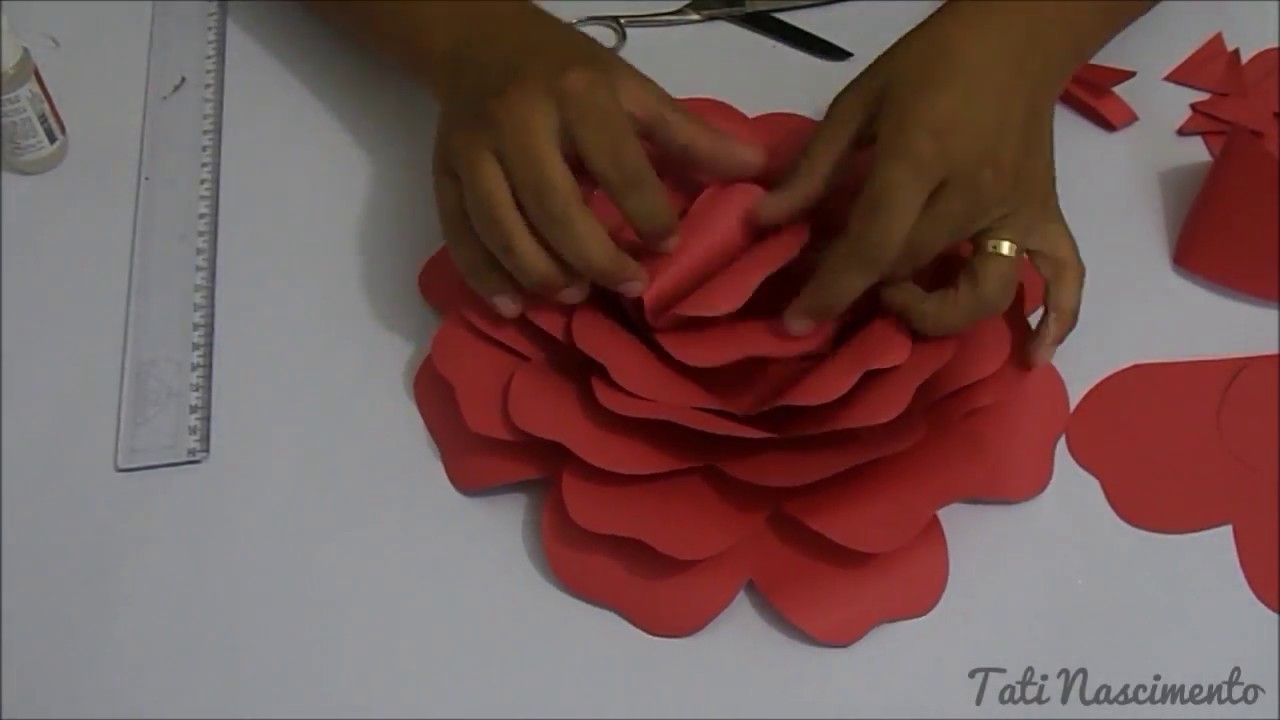 Como fazer Rosas Gigantes de papel