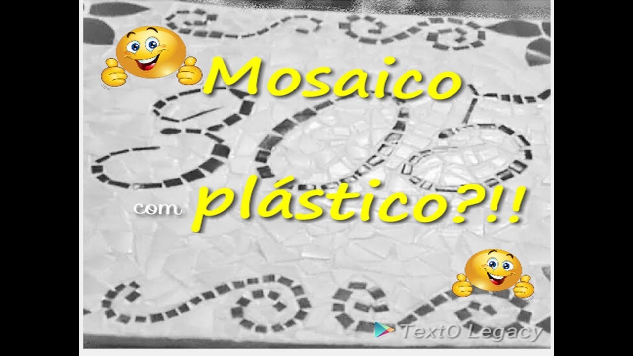 Mosaico com plástico