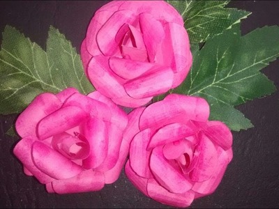 Rosa de papel usando molde (cortado a mão)